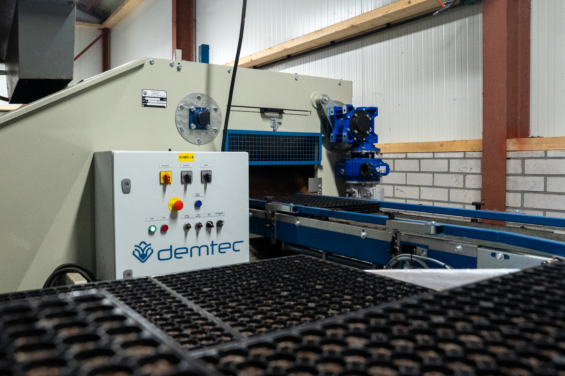 Trayvullers - foto 1