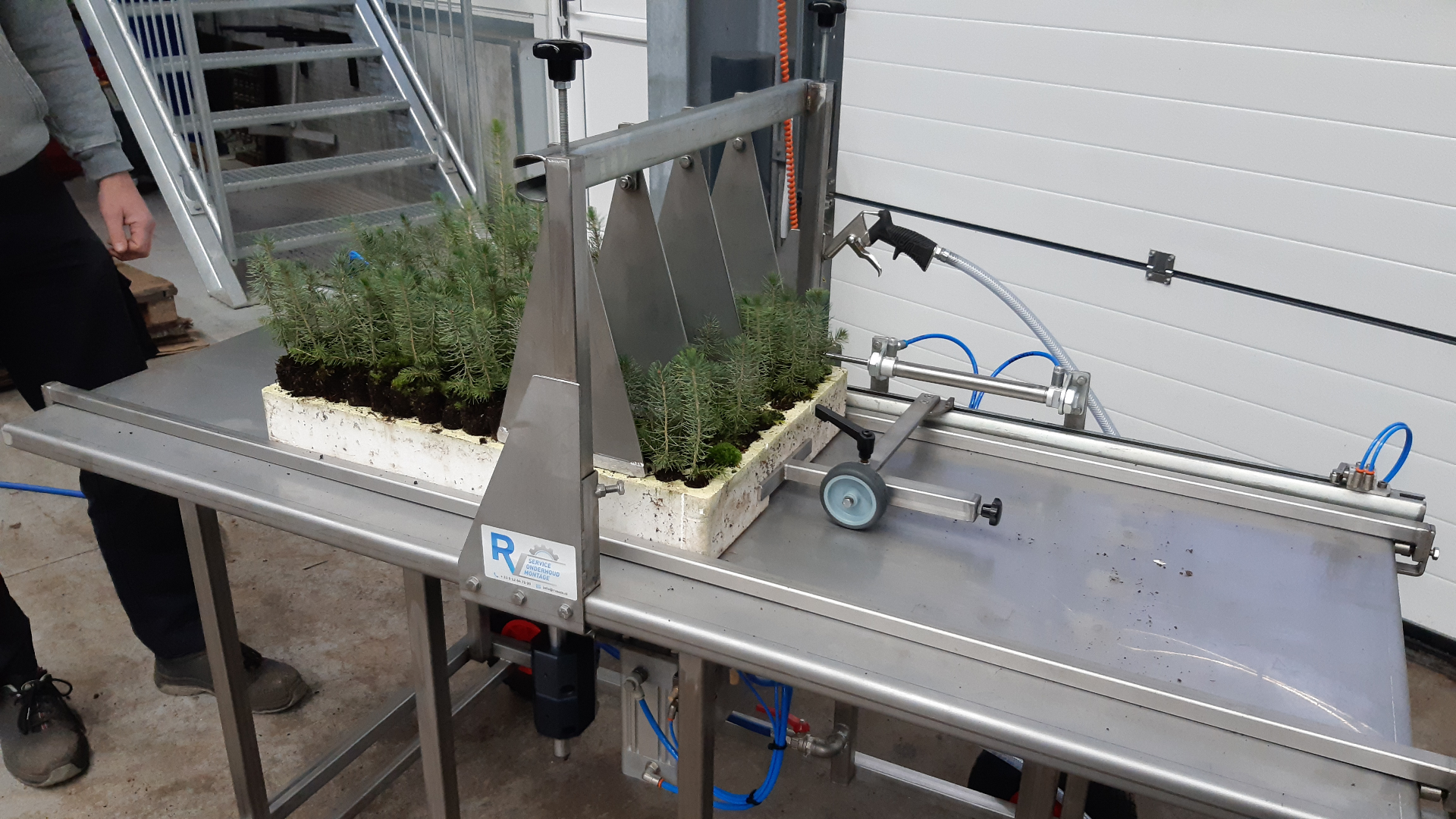 Pneumatische tray uitdrukker - foto 2